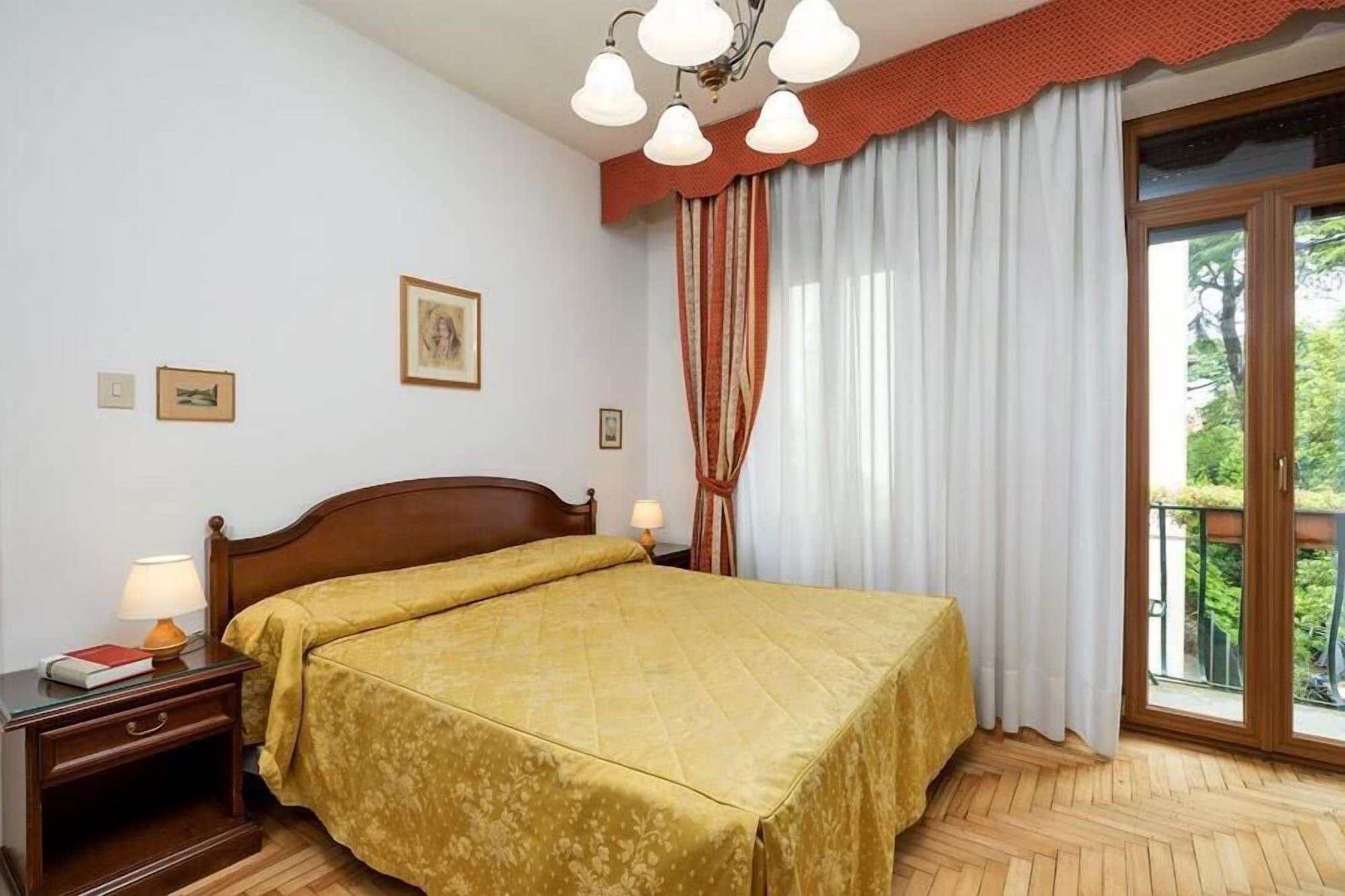 Albertina Hotel