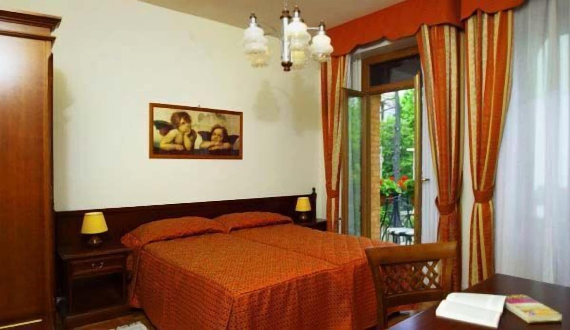 Albertina Hotel