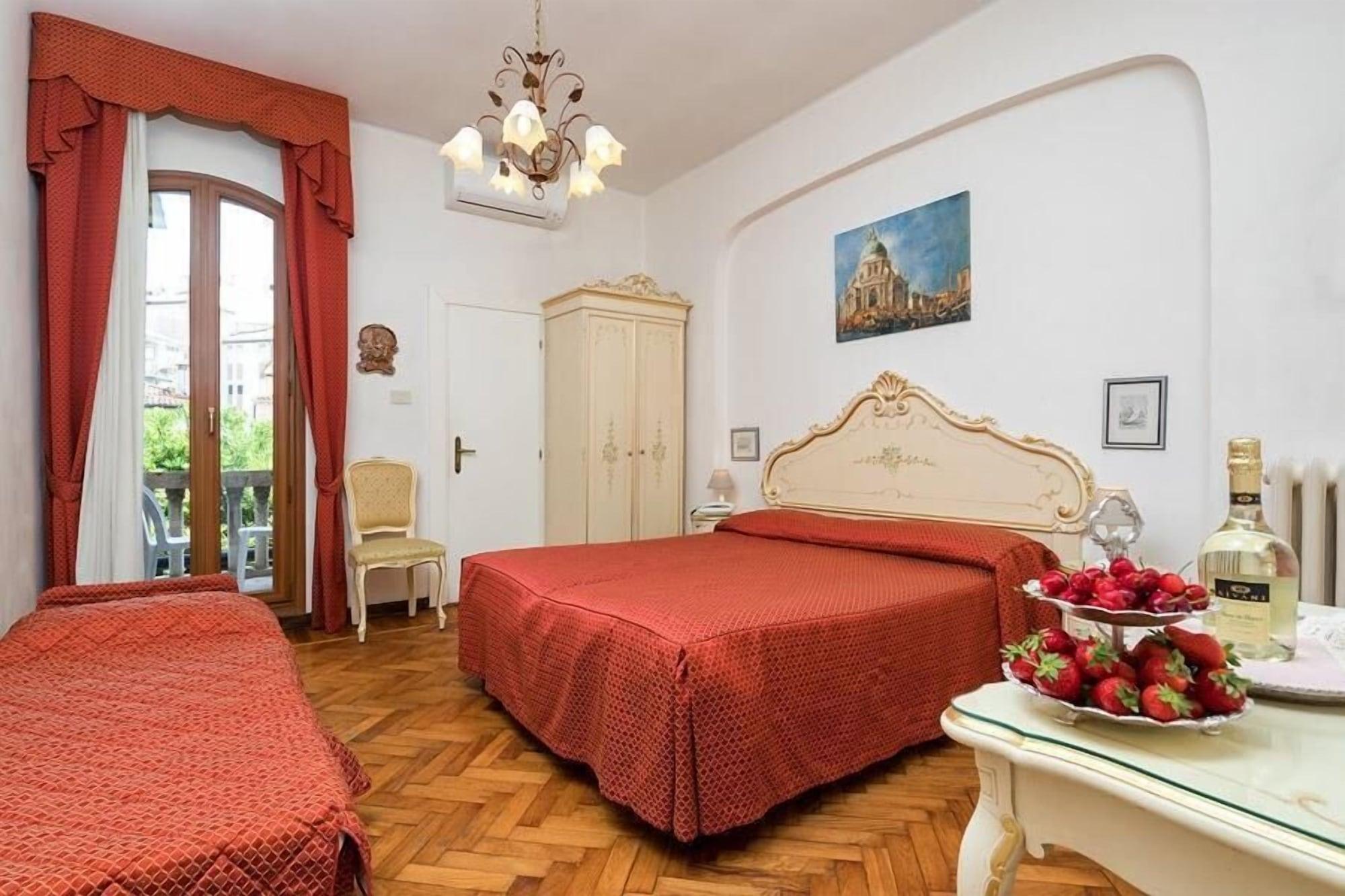 Hotel Albertina Lido de Venecia