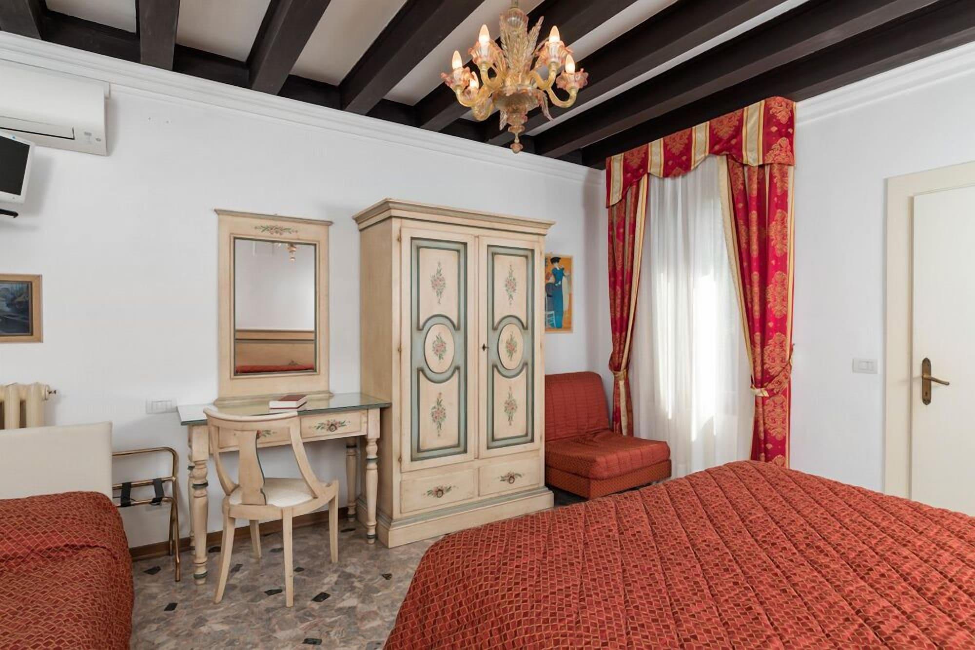 Hotel Albertina